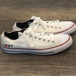 🎁 Santa’s Special 🎄 Converse Ctas I ❤️ NY Canvas Low Top White Red Men 161182F